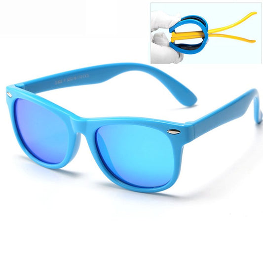 Reflective Adventure: Kids' Polarized Sunglasses in Mirrored Boys Blue with Bendable and Flexible Design